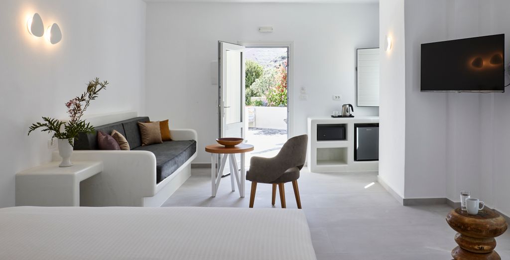 Aperanto Suites 4*