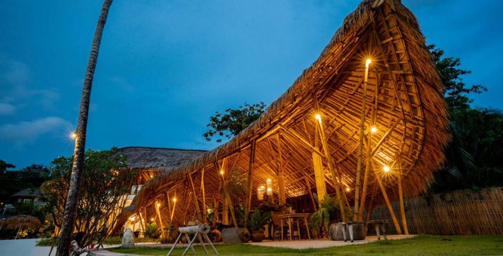 Wyndham Grand Nai Harn 5* ed Eden Beach Resort 5* 