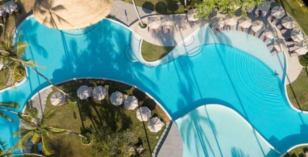 Wyndham Grand Nai Harn 5* ed Eden Beach Resort 5* 