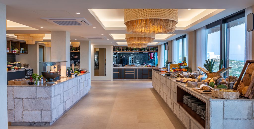 Isla Brown Chania Resort, Curio Collection by Hilton 5*