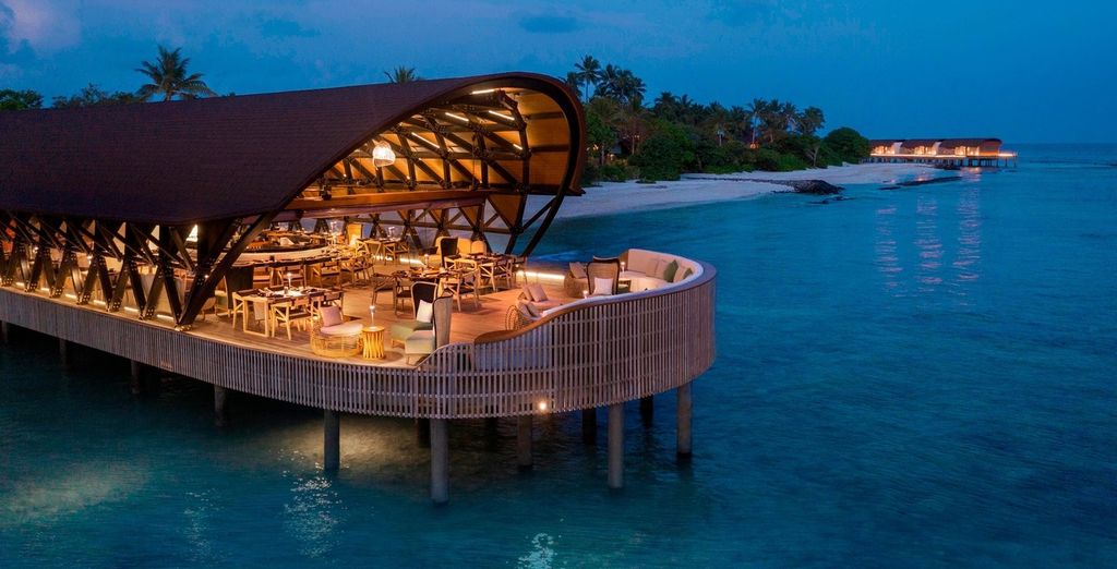 The Westin Maldives Miriandhoo Resort 5*