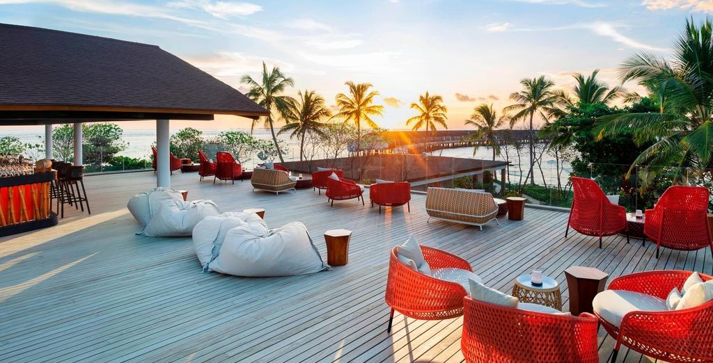 The Westin Maldives Miriandhoo Resort 5*
