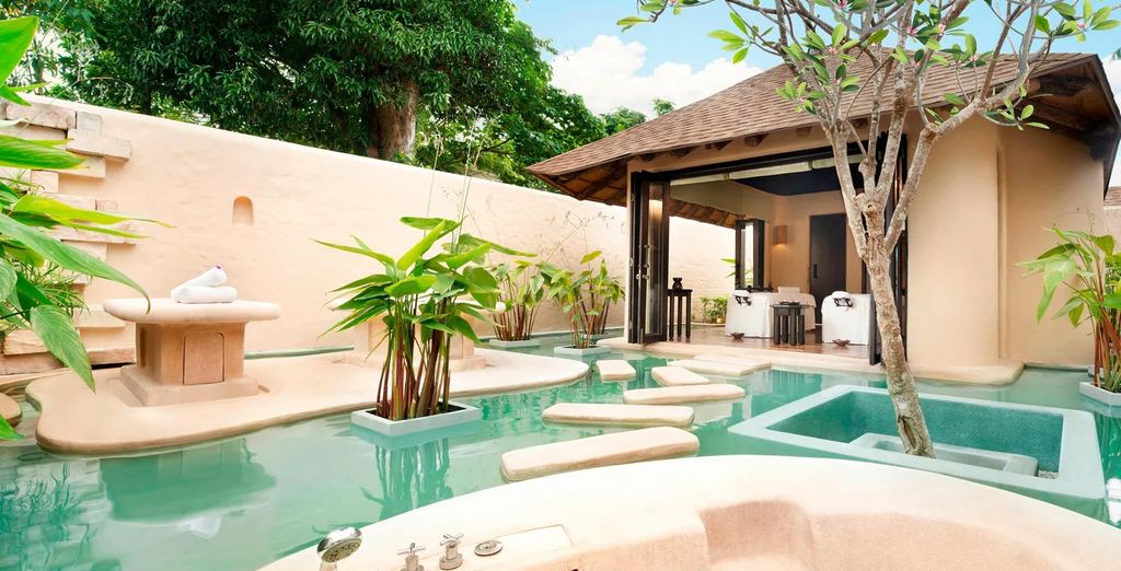 The Ritz-Carlton, Doha 5* e The Naka Island, a Luxury Collection Resort & Spa, Phuket 5*