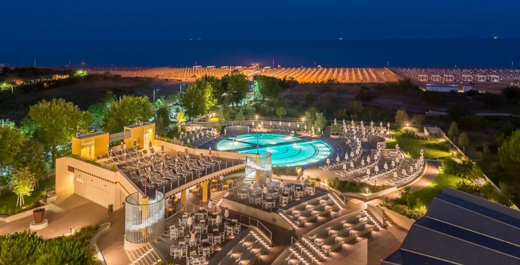 Laguna Park Hotel 4*S