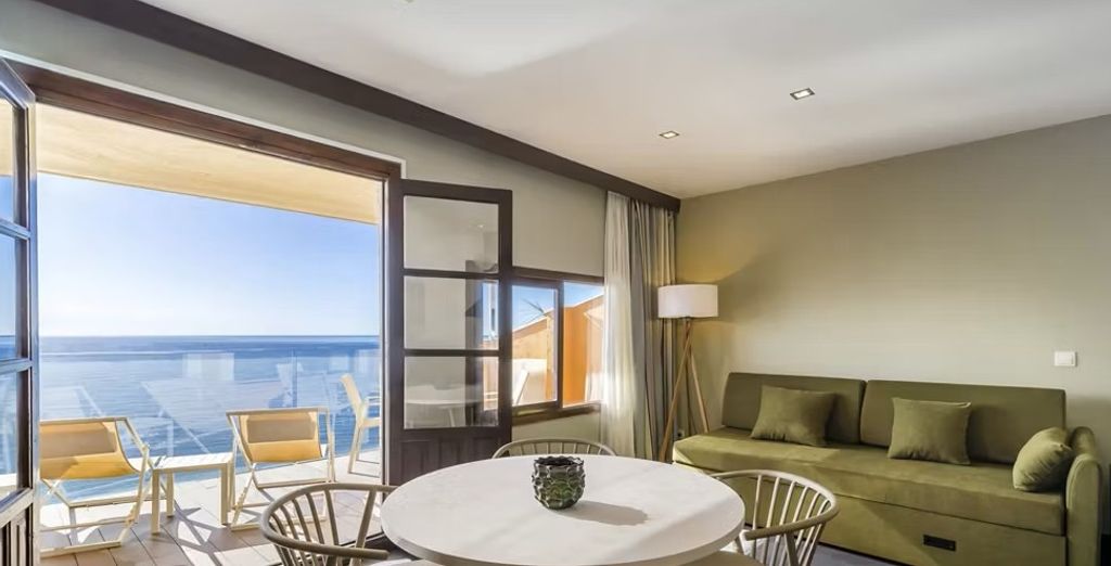 Occidental Pueblo Acantilado 4*