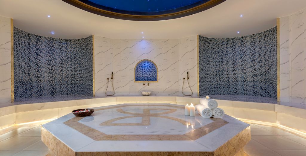 Al Raha Beach Hotel 5*