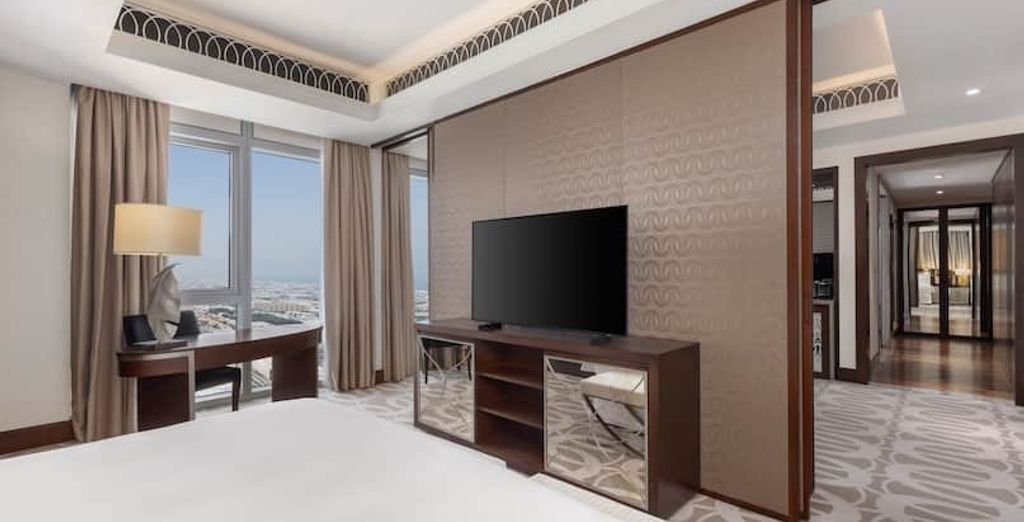 Hilton Dubai Al Habtoor City 5*