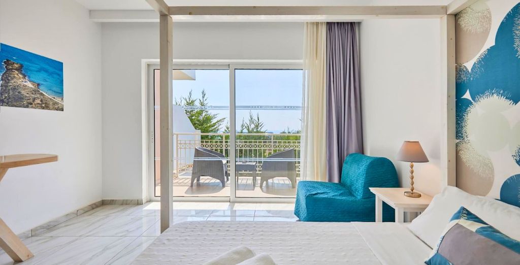  Gerakas Belvedere Luxury Suites 4*