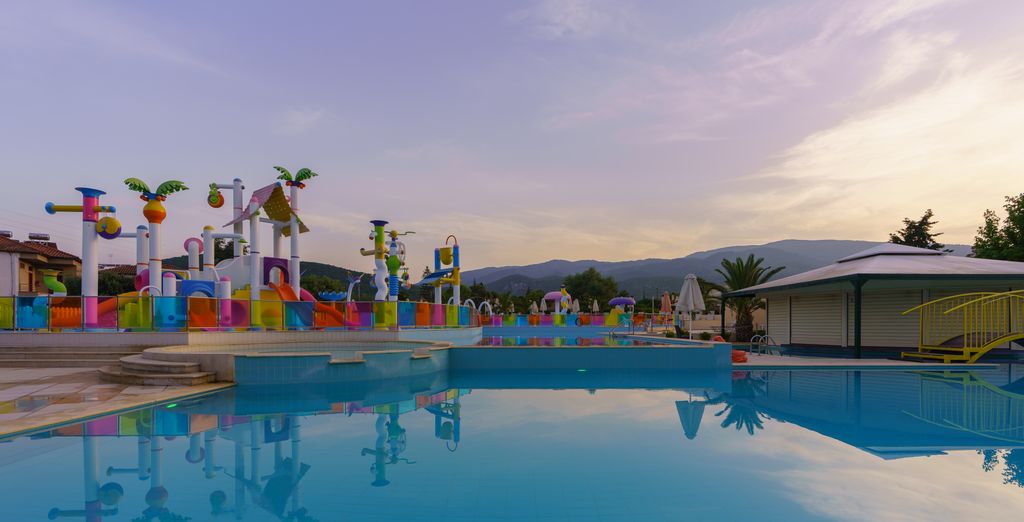 Cronwell Platamon Resort 5*
