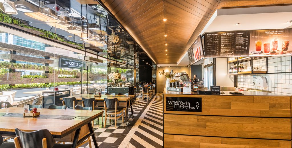 Maitria Hotel Sukhumvit 18 – A Chatrium Collection 4*, Meliá Chiang Mai 5* e Peace Laguna Resort & Spa 4*