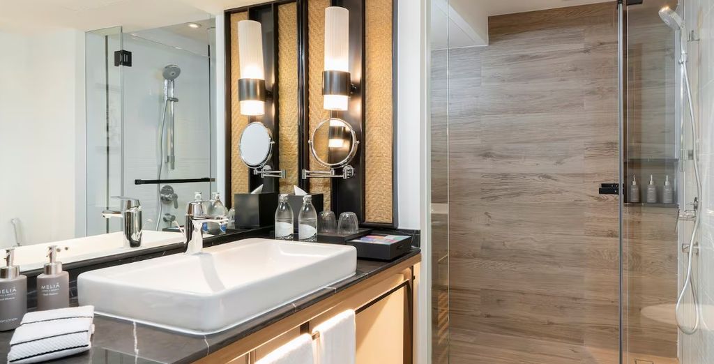 Maitria Hotel Sukhumvit 18 – A Chatrium Collection 4*, Meliá Chiang Mai 5* e Peace Laguna Resort & Spa 4*