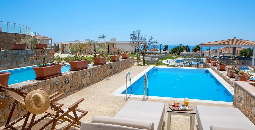 Ajul Luxury Hotel & Spa Resort 5*