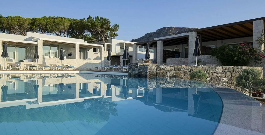 Kakkos Beach Hotel 5* - Adults Only