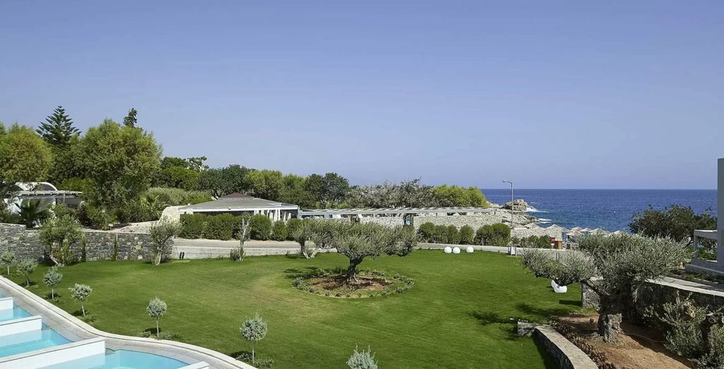 Kakkos Beach Hotel 5* - Adults Only