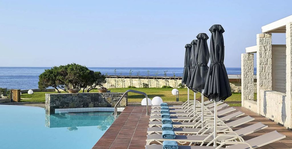 Kakkos Beach Hotel 5* - Adults Only