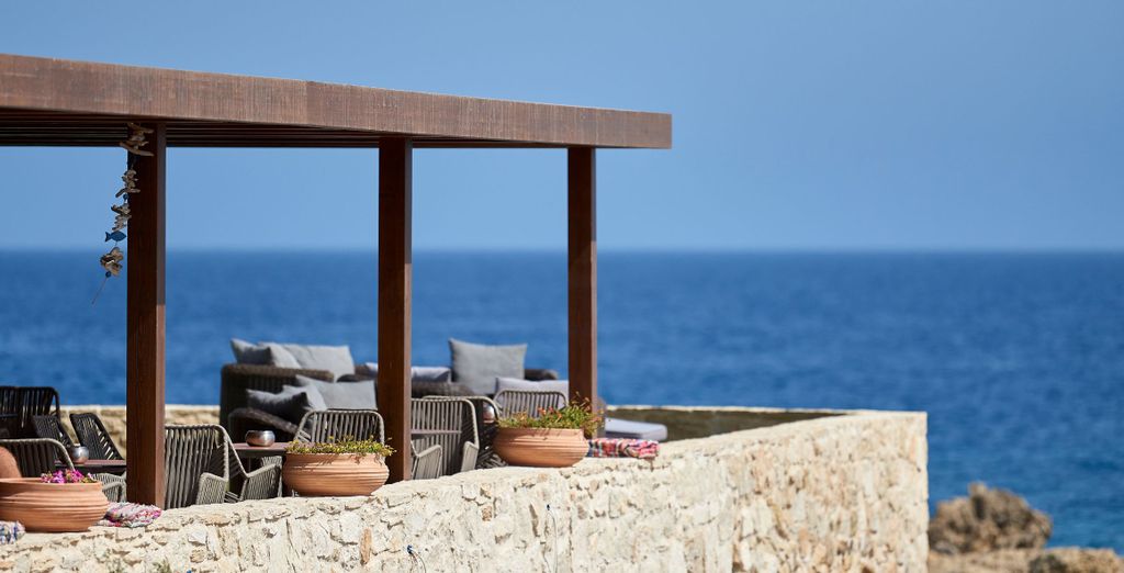 Kakkos Beach Hotel 5* - Adults Only