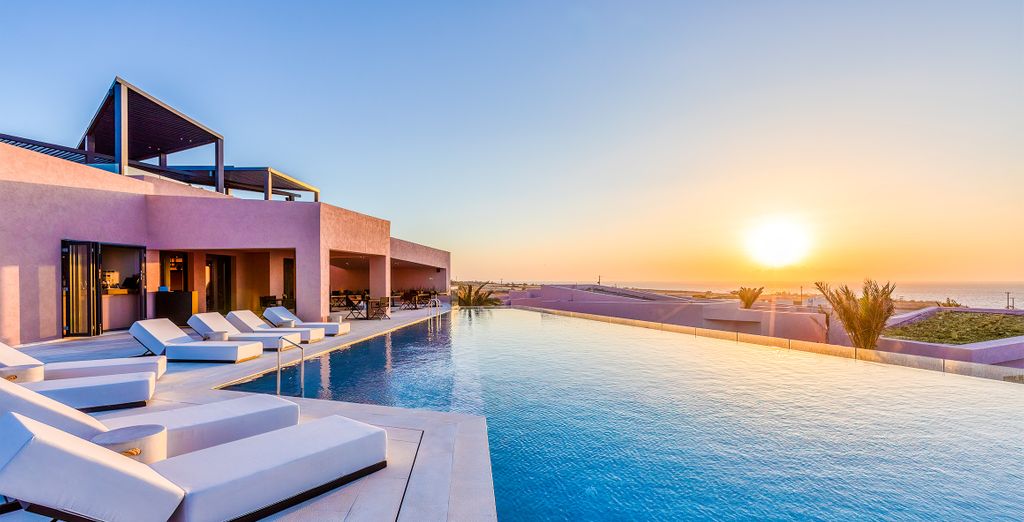 Domes Novos Santorini 5*