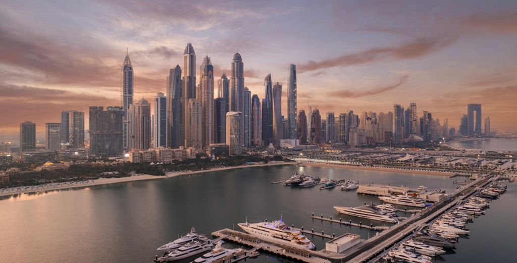 Andaz Dubai The Palm by Hyatt 5* e Grand Hyatt Abu Dhabi Hotel & Residences Emirates Pearl 5*