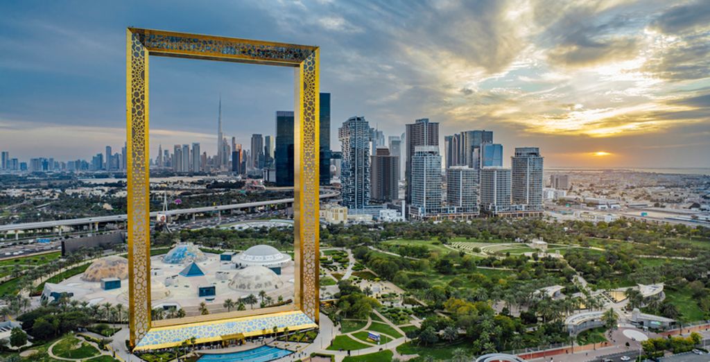 Andaz Dubai The Palm by Hyatt 5* e Grand Hyatt Abu Dhabi Hotel & Residences Emirates Pearl 5*