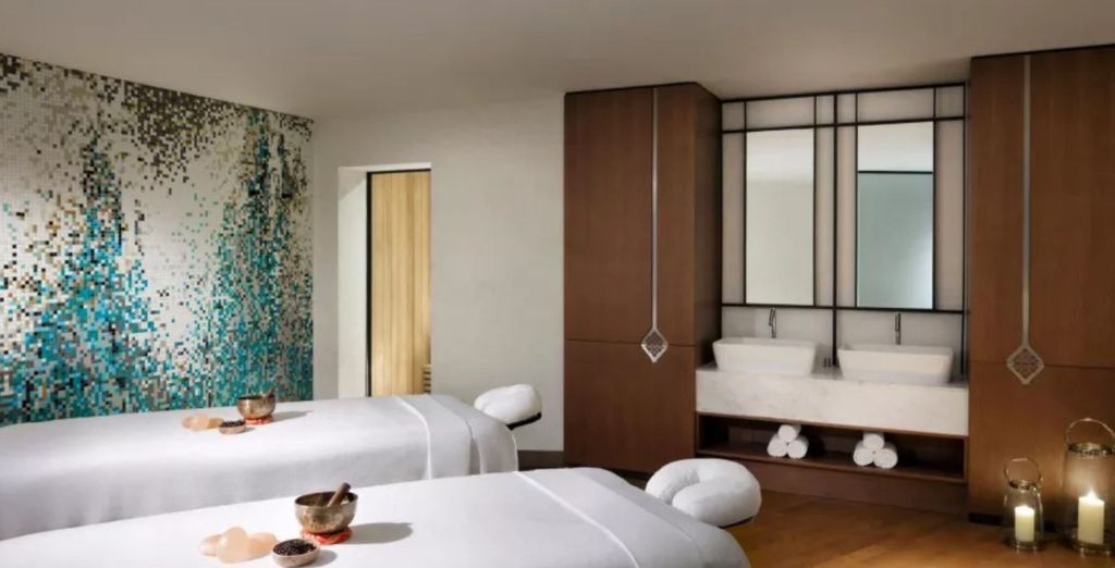 The St. Regis Al Mouj Muscat Resort 5* con possibile prolungamento all'Hotel Indigo Jabal Akhdar Resort & Spa by IHG 4*