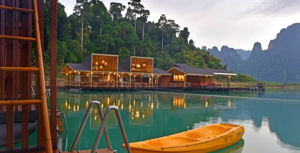 Kantary Bay Hotel Phuket 4*, Kantary Beach Hotel, Khao Lak 4* e possibile soggiorno al 360 Issara Floating Resort