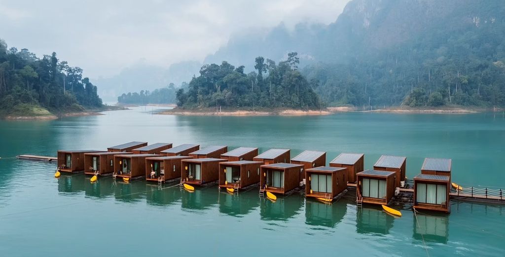 Kantary Bay Hotel Phuket 4*, Kantary Beach Hotel, Khao Lak 4* e possibile soggiorno al 360 Issara Floating Resort