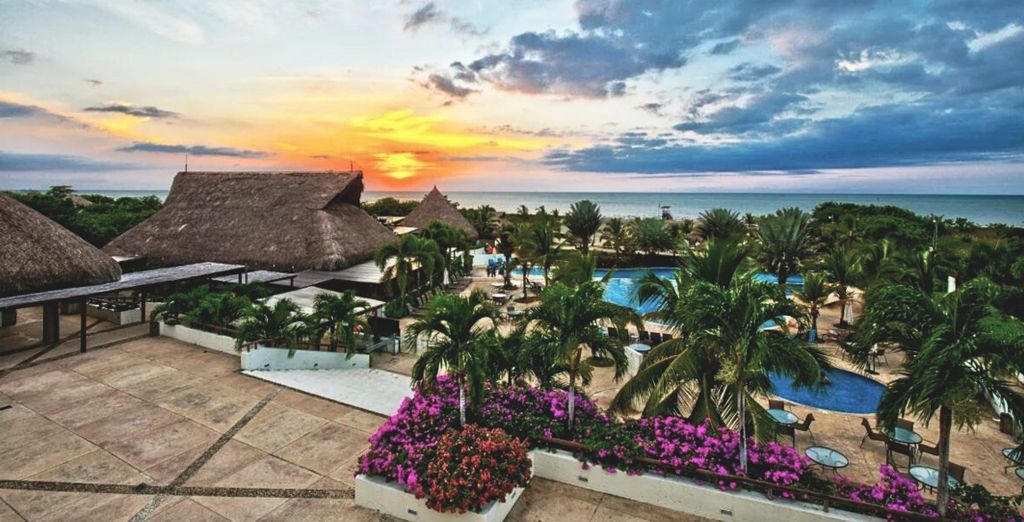 Hotel Estelar Parque de la 93 5* ed Estelar Playa Manzanillo Hotel 5*
