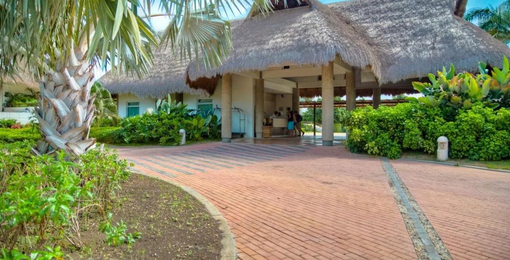 Hotel Estelar Parque de la 93 5* ed Estelar Playa Manzanillo Hotel 5*