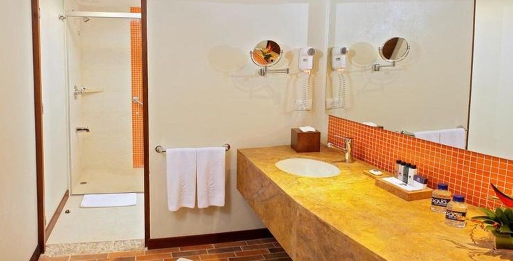 Hotel Estelar Parque de la 93 5* ed Estelar Playa Manzanillo Hotel 5*