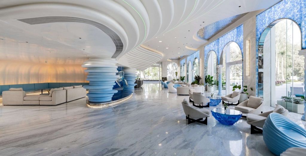 Cross Vibe Bangkok Sukhumvit 4*, Bella Nara Hotel 4* e Kora Beach Resort Phuket 5*