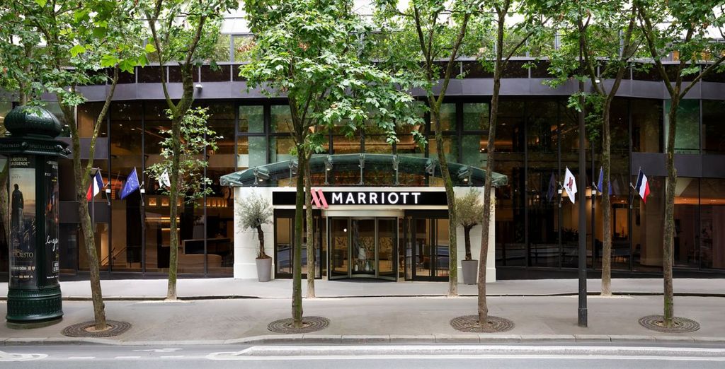 Paris Marriott Rive Gauche Hotel 4* e tour in Normandia e nella Valle della Loira