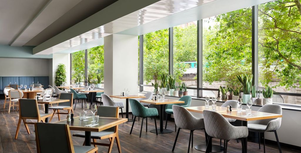 Paris Marriott Rive Gauche Hotel 4* e tour in Normandia e nella Valle della Loira