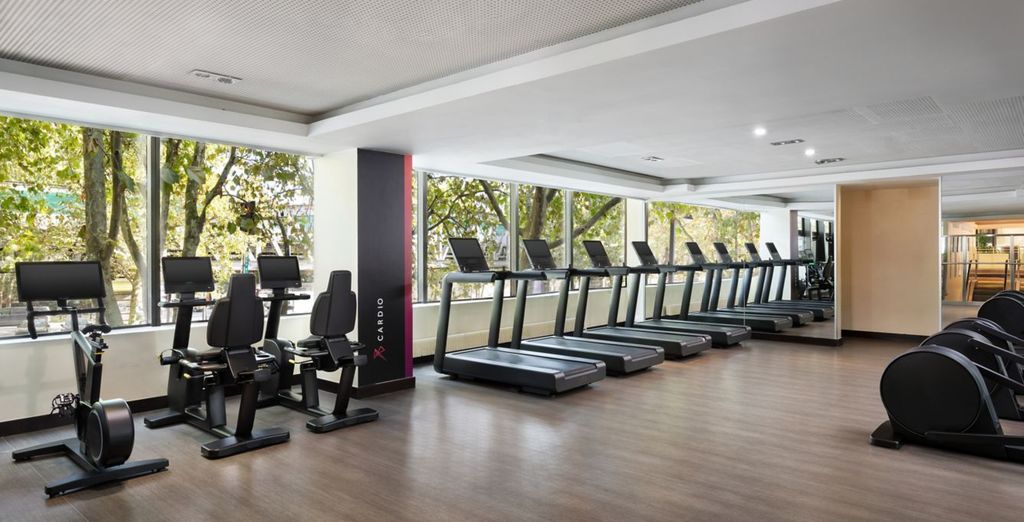 Paris Marriott Rive Gauche Hotel 4* e tour in Normandia e nella Valle della Loira