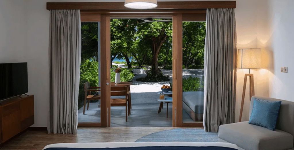 Ifuru Island Resort 5*