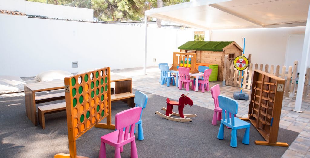 Hotel Anfora Ibiza 4*