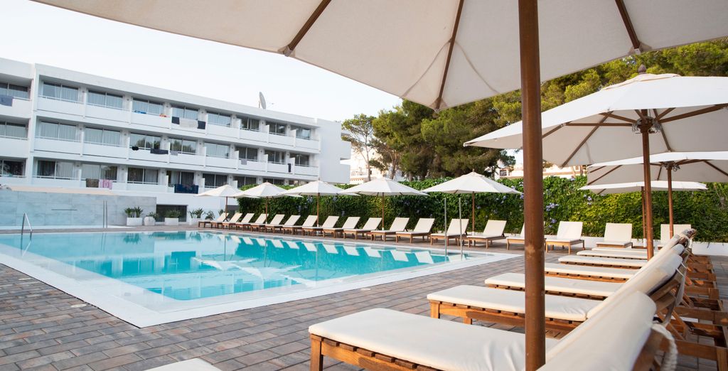Hotel Anfora Ibiza 4*