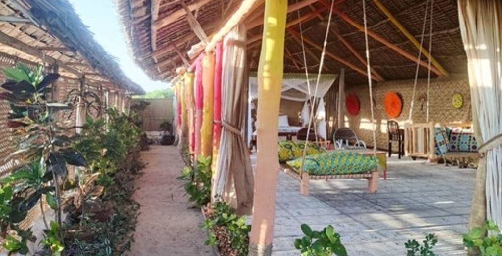 Voyager Beach Resort 4* e Kizingo Eco Lodge 4* con safari opzionale