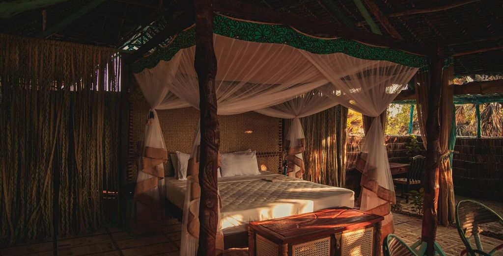 Voyager Beach Resort 4* e Kizingo Eco Lodge 4* con safari opzionale