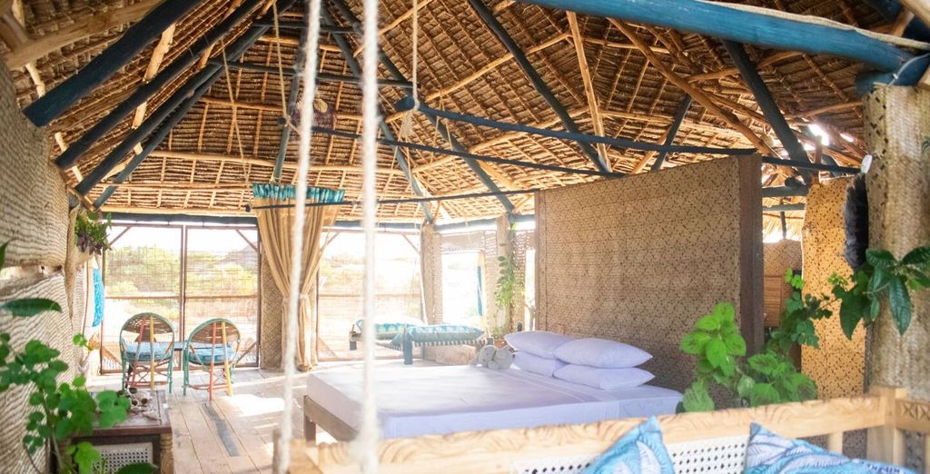 Voyager Beach Resort 4* e Kizingo Eco Lodge 4* con safari opzionale