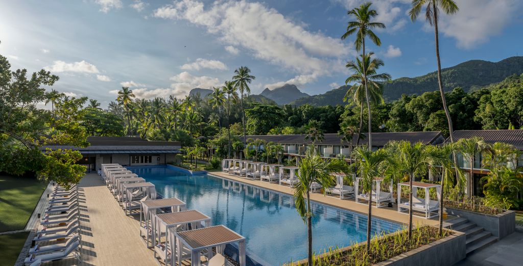 Avani+ Barbarons Seychelles 4* S