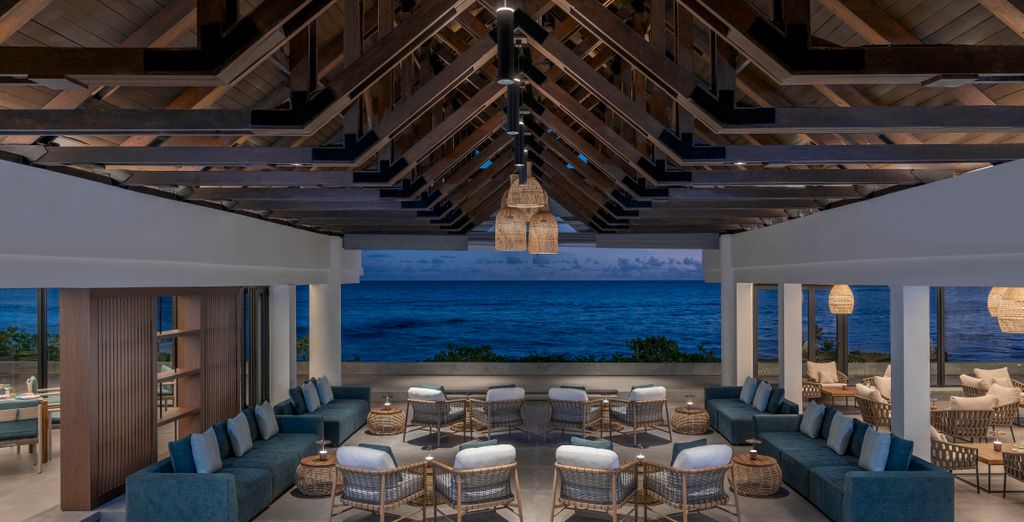 Avani+ Barbarons Seychelles 4* S