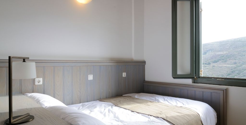 Aegea Blue Cycladic Resort 4*