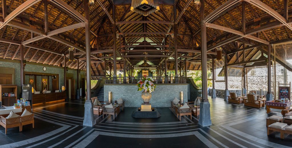 Nora Buri Resort & Spa 5* con possibile pre-estensione al Montien Hotel Surawong Bangkok 5*