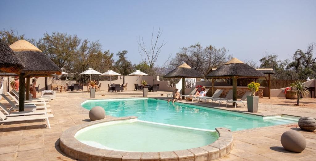 The Bay Hotel 5* con possibile prolungamento all'Inverdoorn Game Reserve Lodge