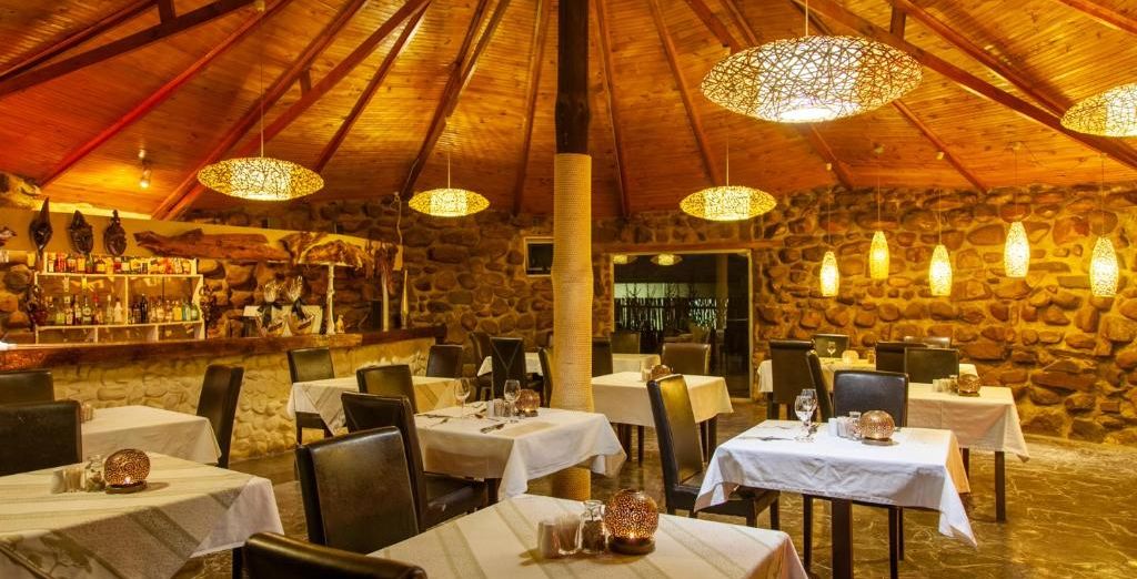 The Bay Hotel 5* con possibile prolungamento all'Inverdoorn Game Reserve Lodge