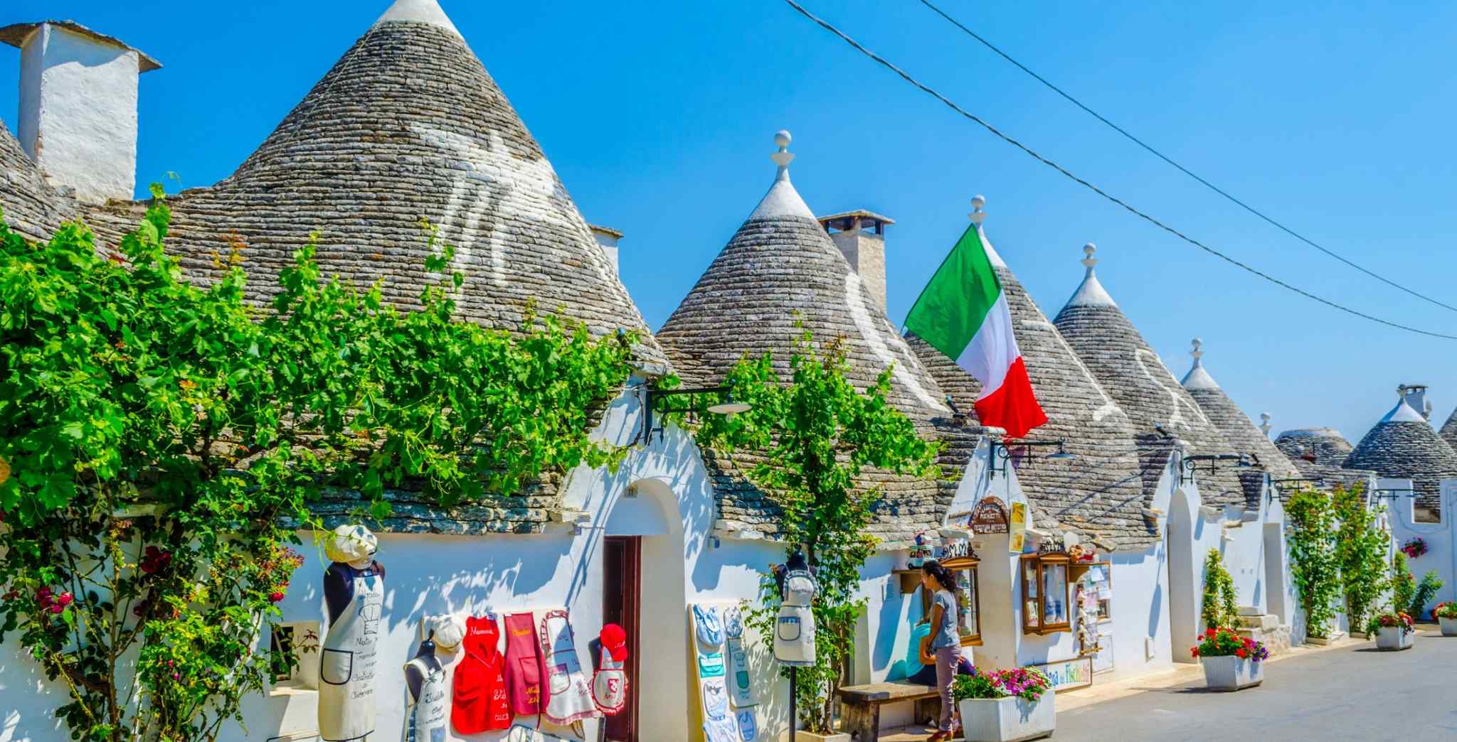 Autotour : Vallée des Trulli et mer cristalline – Pouilles