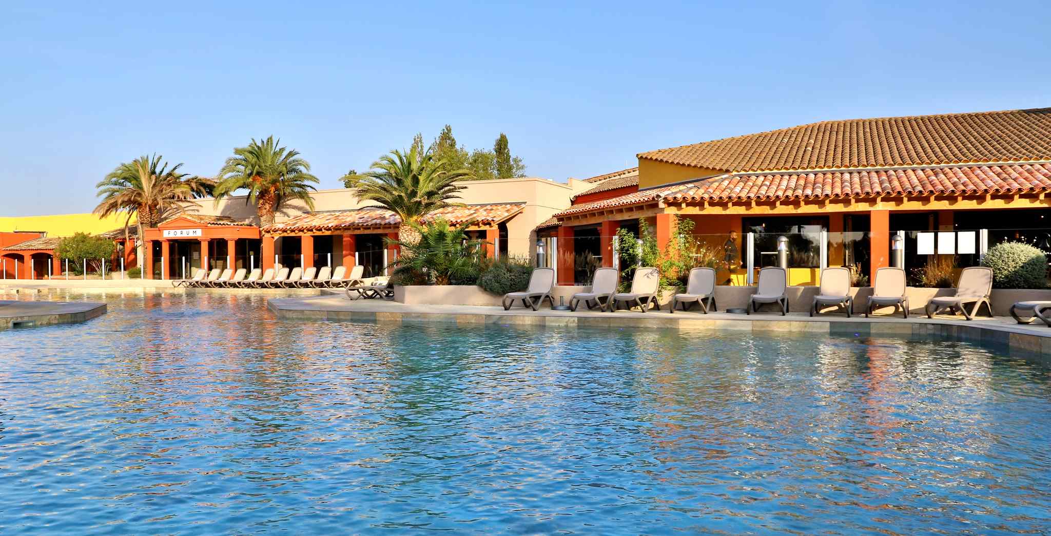SOWELL Family Les Amandiers 4* – Arles / France
