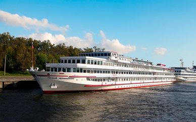 Crucero por el Volga con MS Chernishevsky