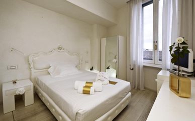 Home Florence 4*
