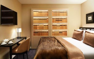The Nadler Victoria 4*